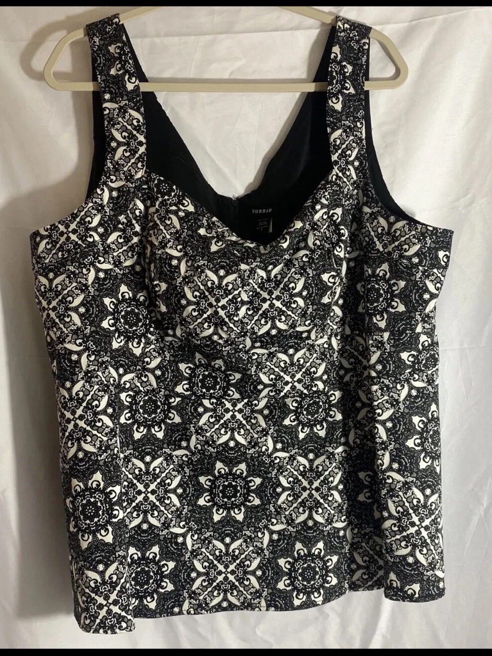 torrid Black & White Mosaic Print Tank